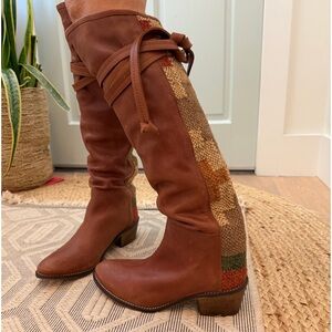 Free People Brand New Howsty boots knee high. Western vibe Boho chic🌈❤️🎁